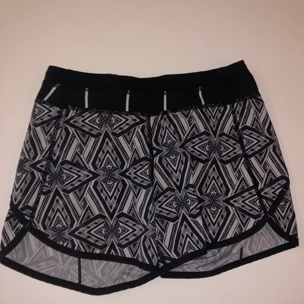 IVVIVA SHORTS